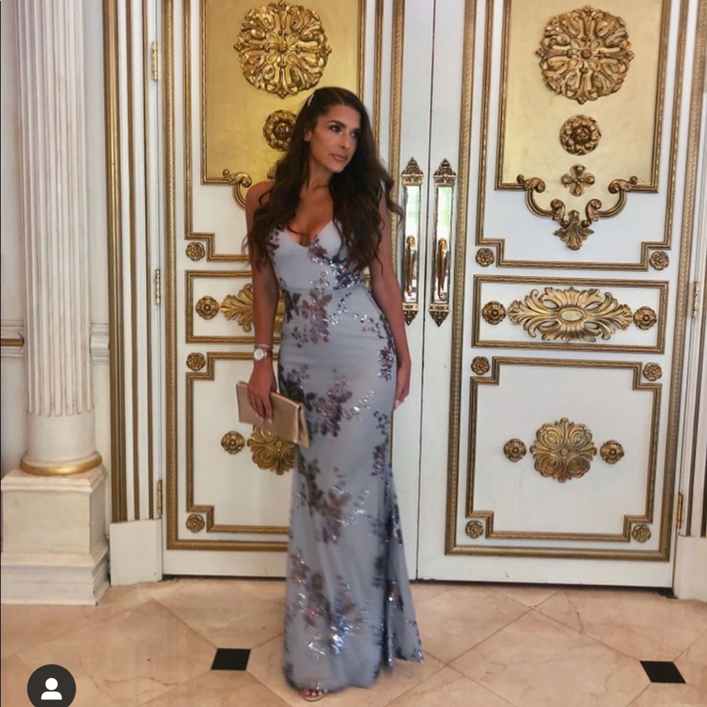 WINDSOR THALIA FORMAL HIGH SLIT SEQUIN DRESS
